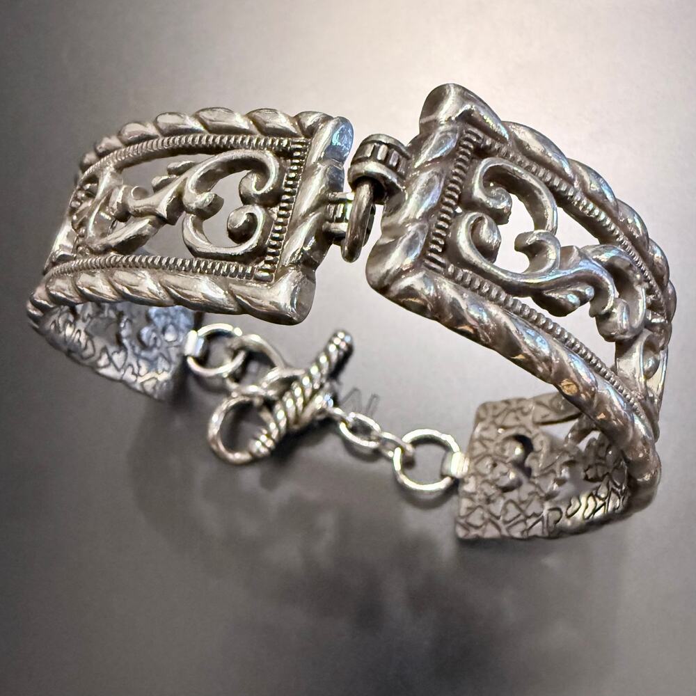 Vintage Brighton Scroll Work Chunky Toggle Bracelet